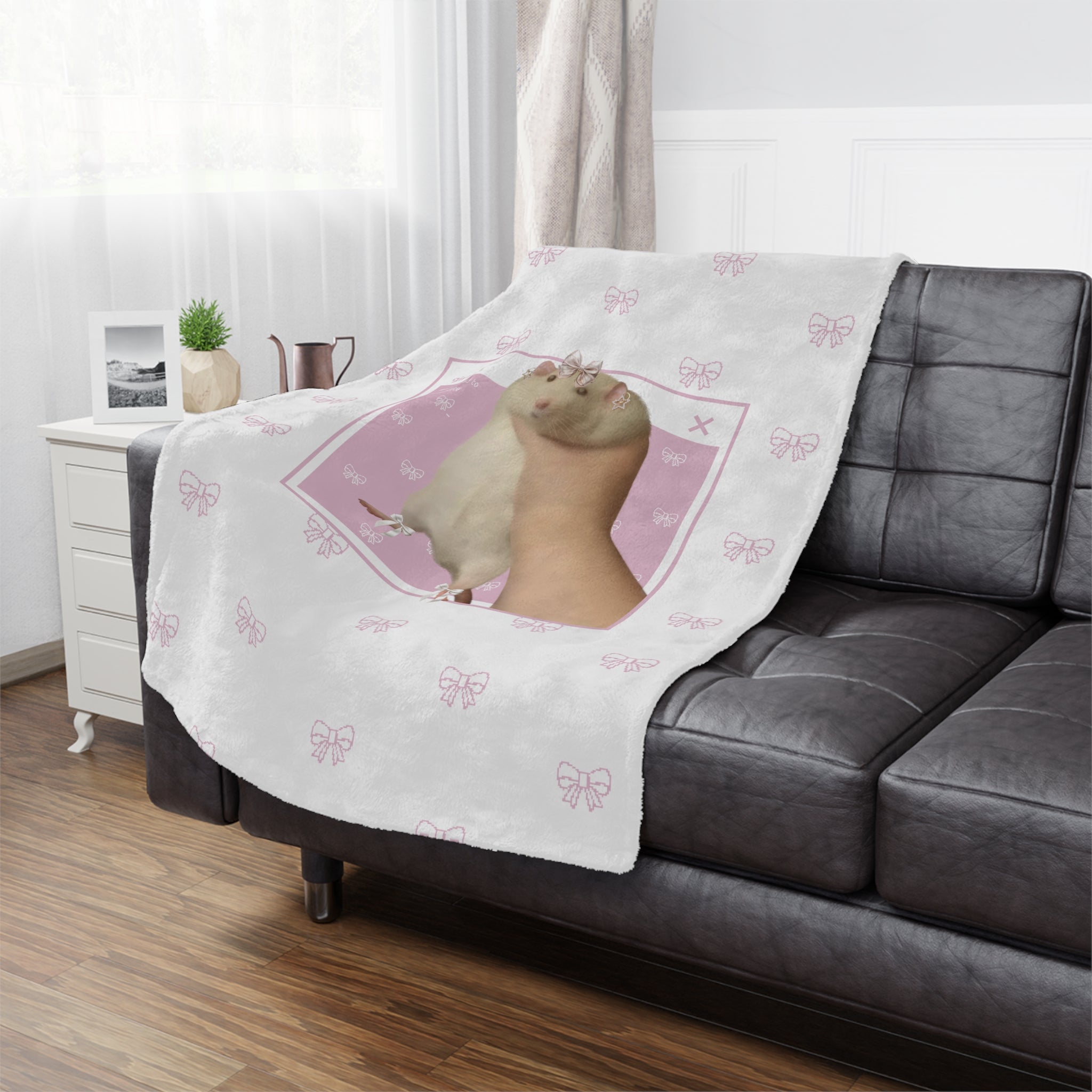 Soft Coquette Pixel Bow Girl Rat Microfiber Blanket