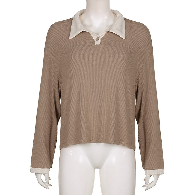 Café Cropped Polo Top