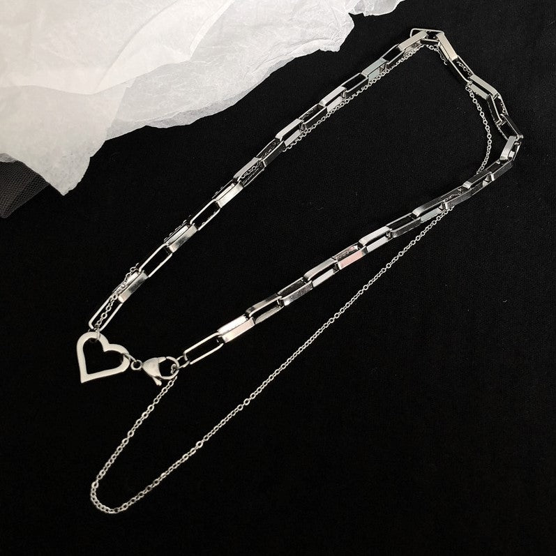 cool edgy heart chain choker