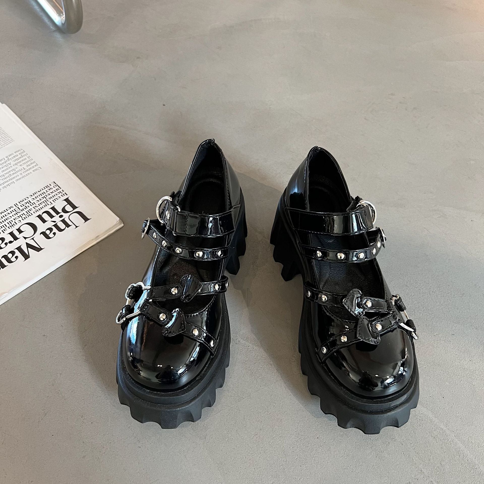 kawaii gothic lolita heart buckle mary jane platform heels