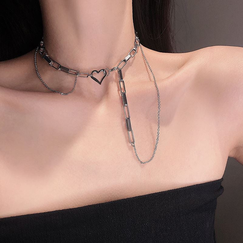 egirl heart chain choker