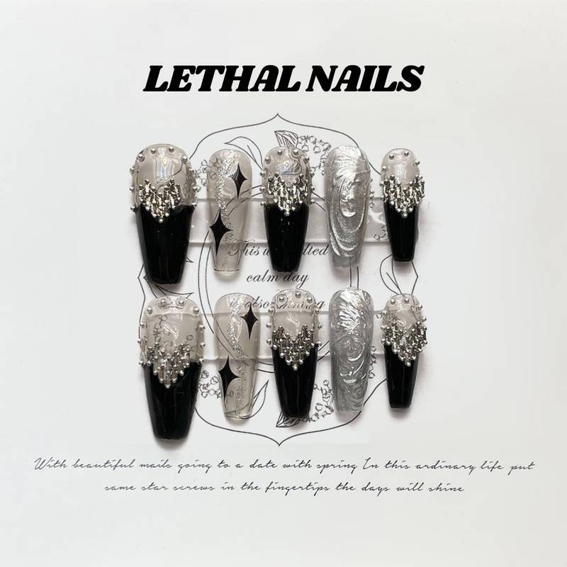 Metal Heart Sparkle Press-On Nails Set