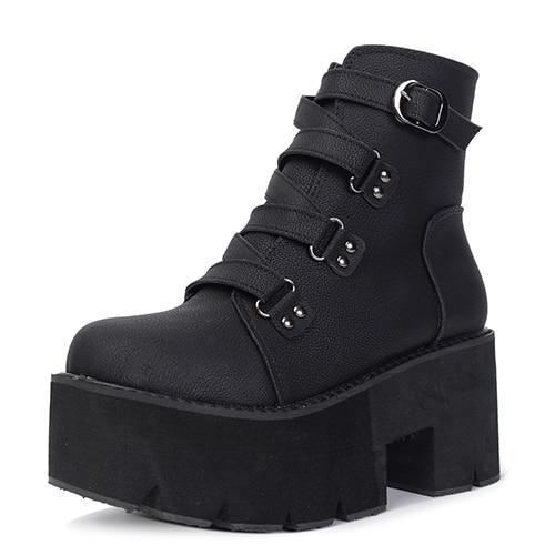 Layla Boots - Lethal Dreams